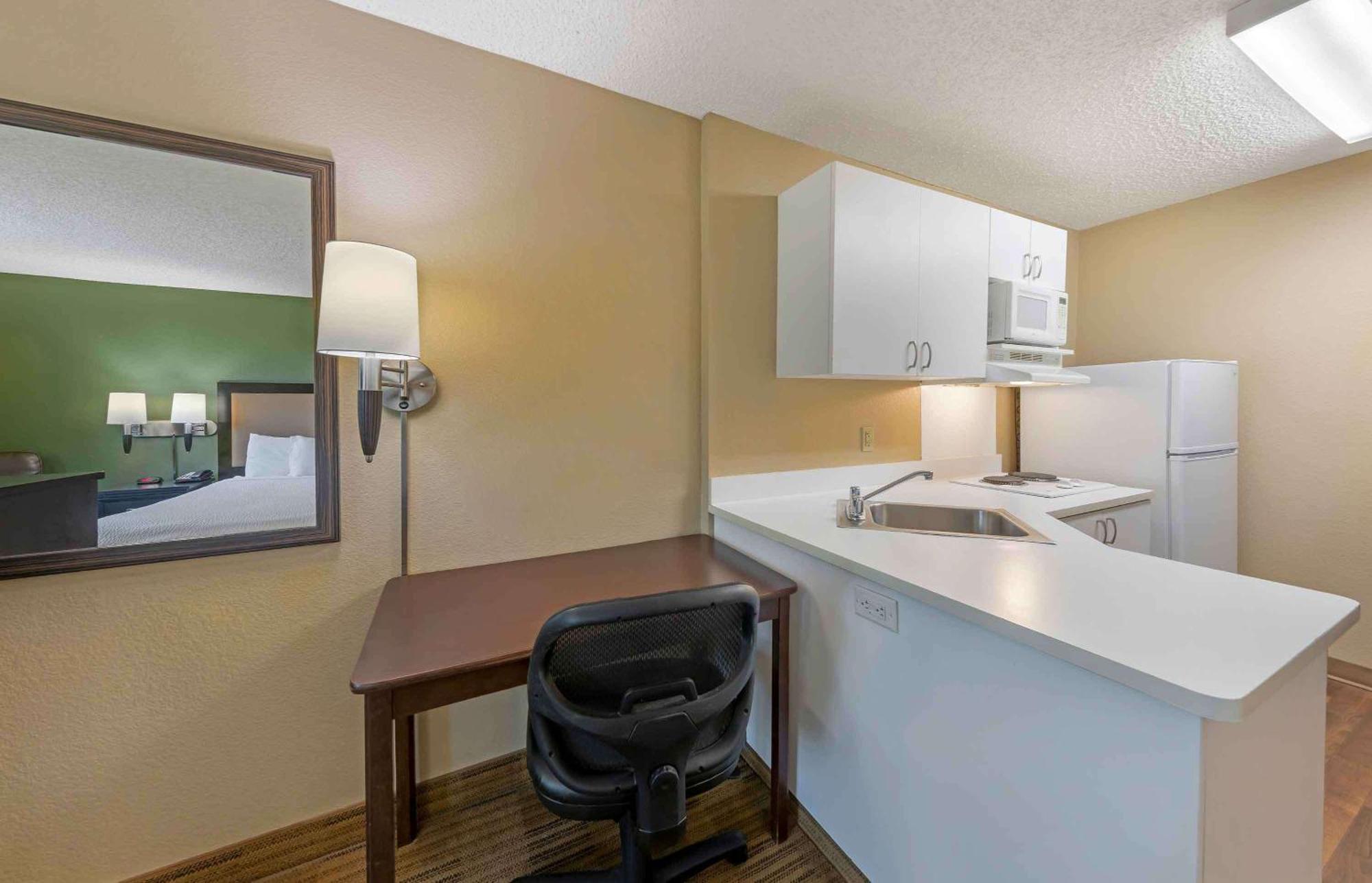 Extended Stay America Suites - Los Angeles - Carson Bagian luar foto