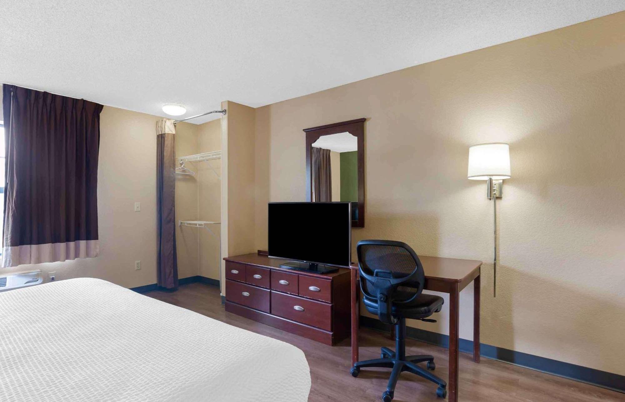 Extended Stay America Suites - Los Angeles - Carson Bagian luar foto